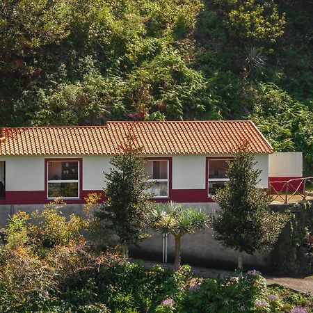 Casas Do Lanco By An Island Apart Sao Vicente  Exterior photo