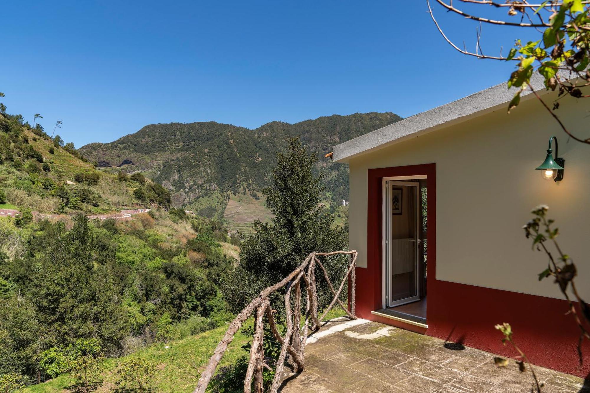 Casas Do Lanco By An Island Apart Sao Vicente  Exterior photo