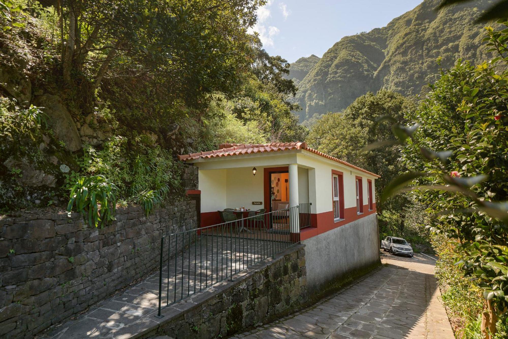 Casas Do Lanco By An Island Apart Sao Vicente  Exterior photo